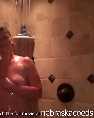 Amateur Iowa Wife Nervous But Letting Me Film Her Shower